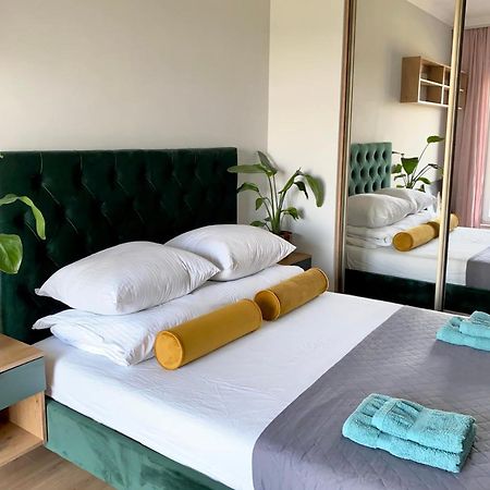 Cozy, Bright & Sunny Apartment With Terrace! Wrocław Zewnętrze zdjęcie